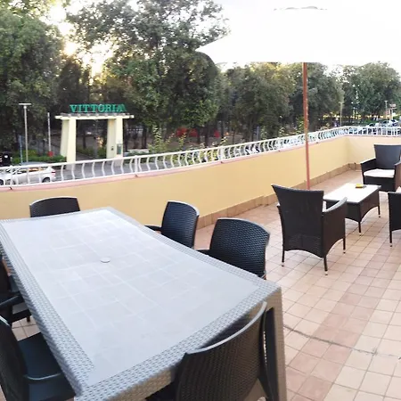 Apartahotel Vittoria 2*