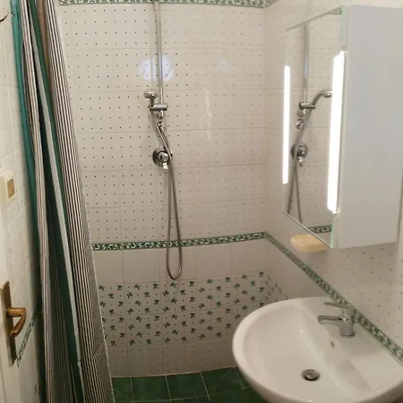 Vittoria Apartahotel Tirrenia