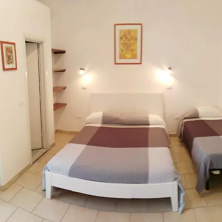 Vittoria Apartahotel